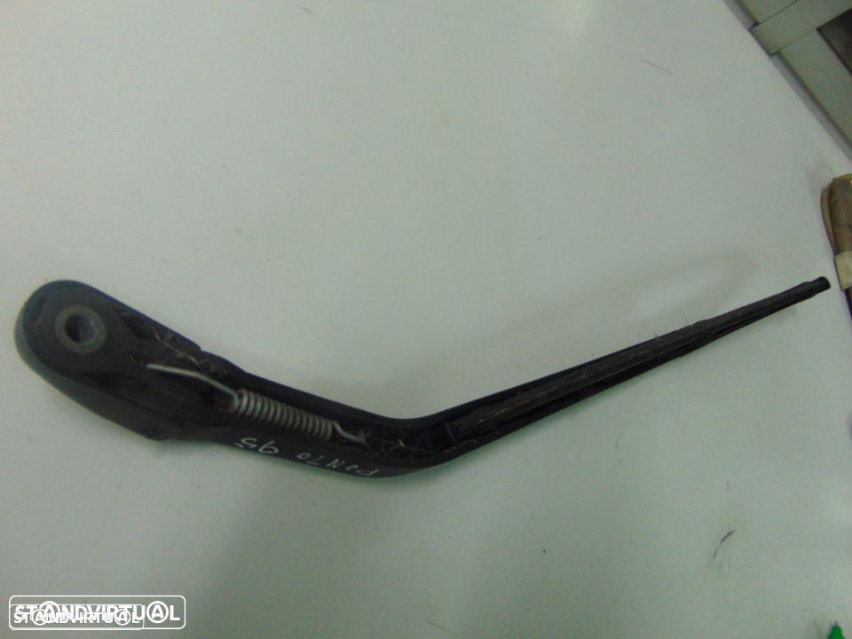 fiat punto haste do limpa vidros traseiro - 2