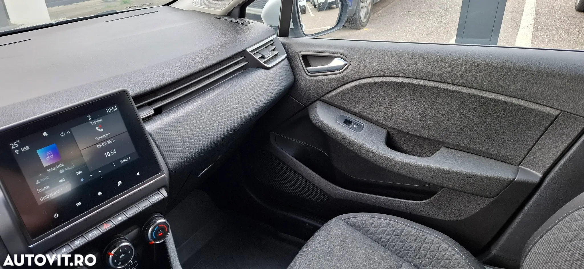 Renault Clio V 1.0 TCe 90 Equilibre - 28