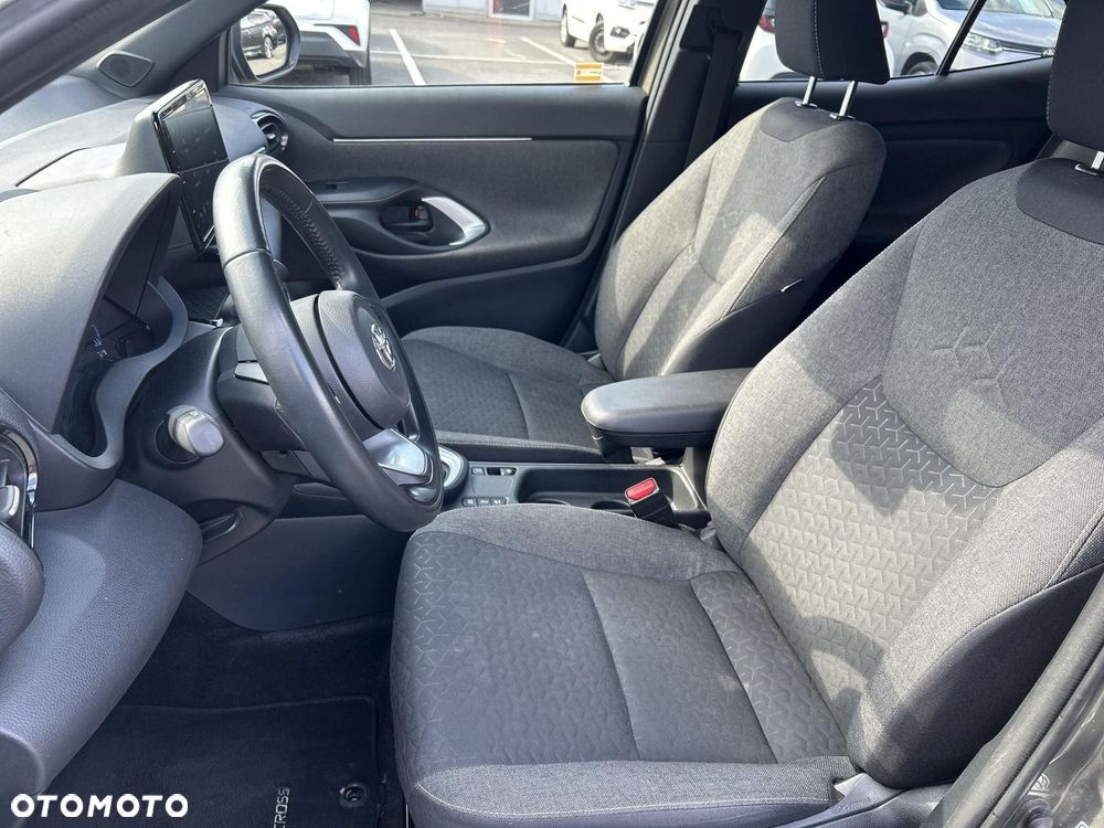 Toyota Yaris Cross Hybrid 1.5 Comfort - 11