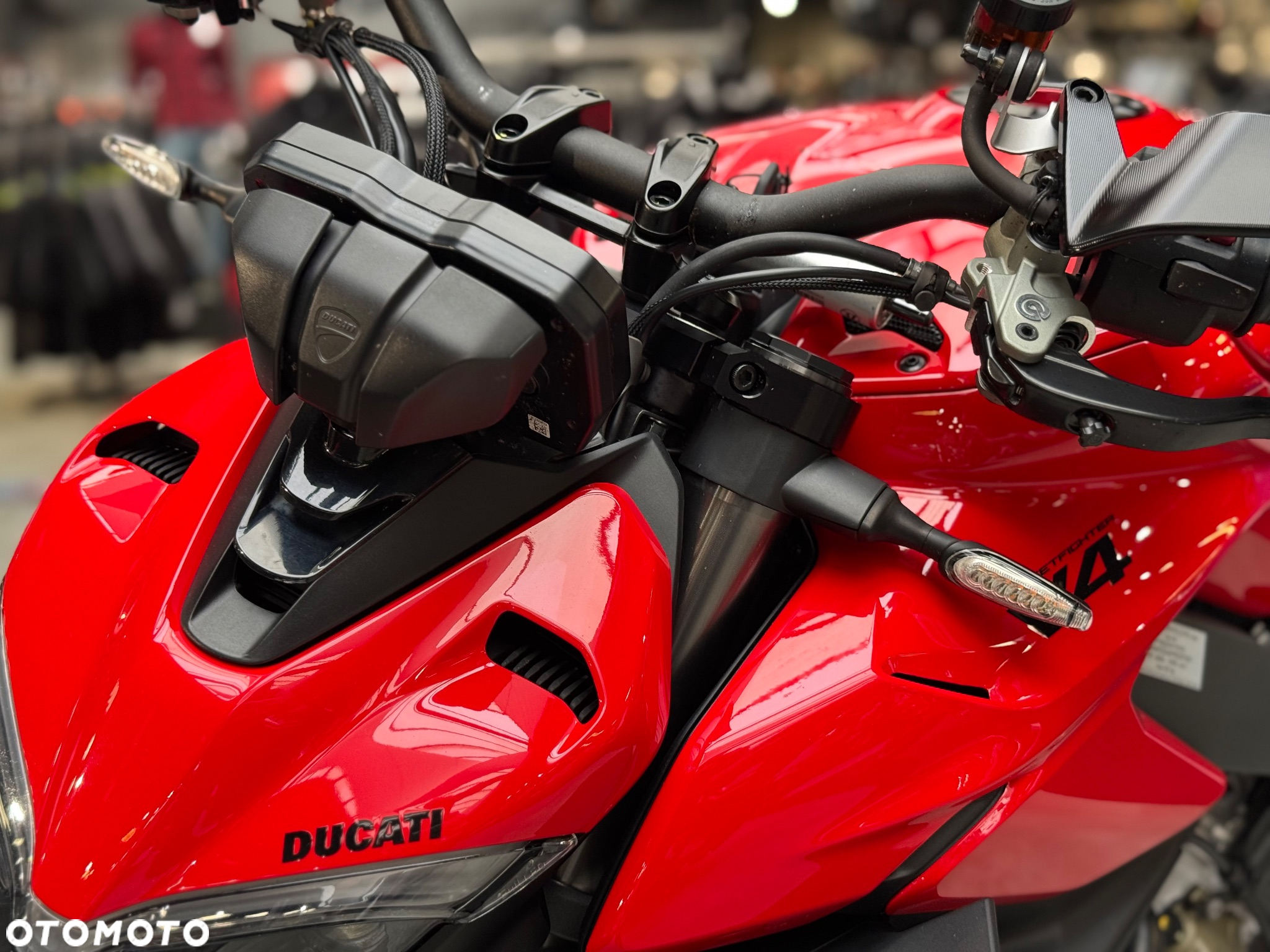 Ducati Streetfighter V4 - 9