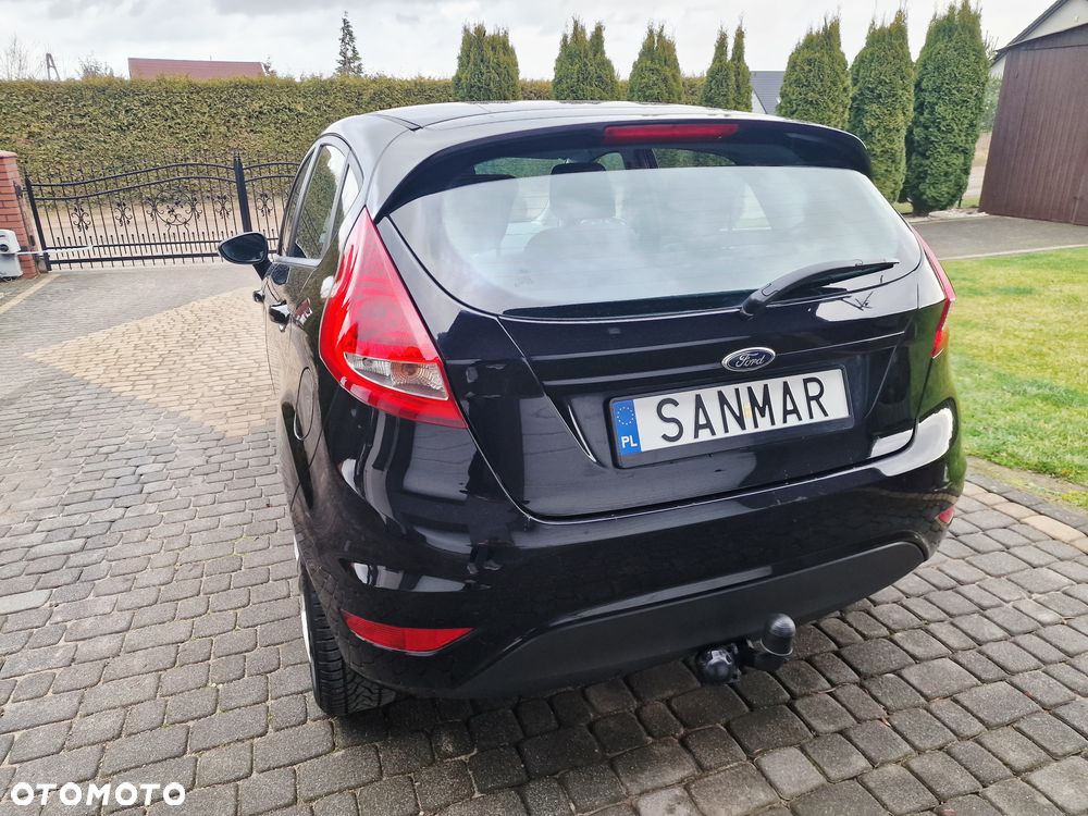 Ford Fiesta - 9