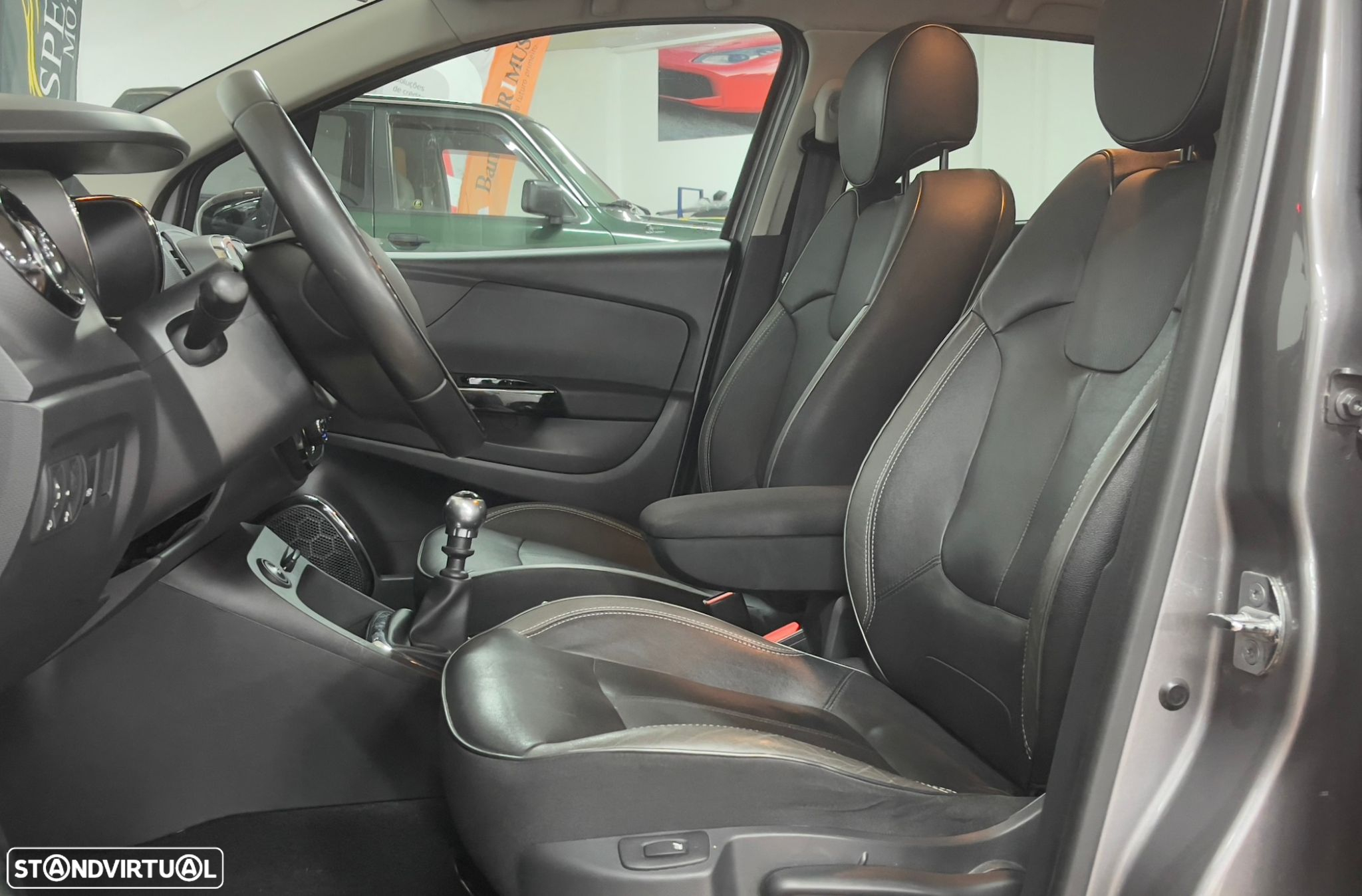 Renault Captur ENERGY dCi 110 Intens - 8