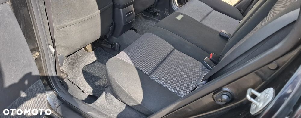 Toyota Corolla 1.6 VVT-i Sol - 9