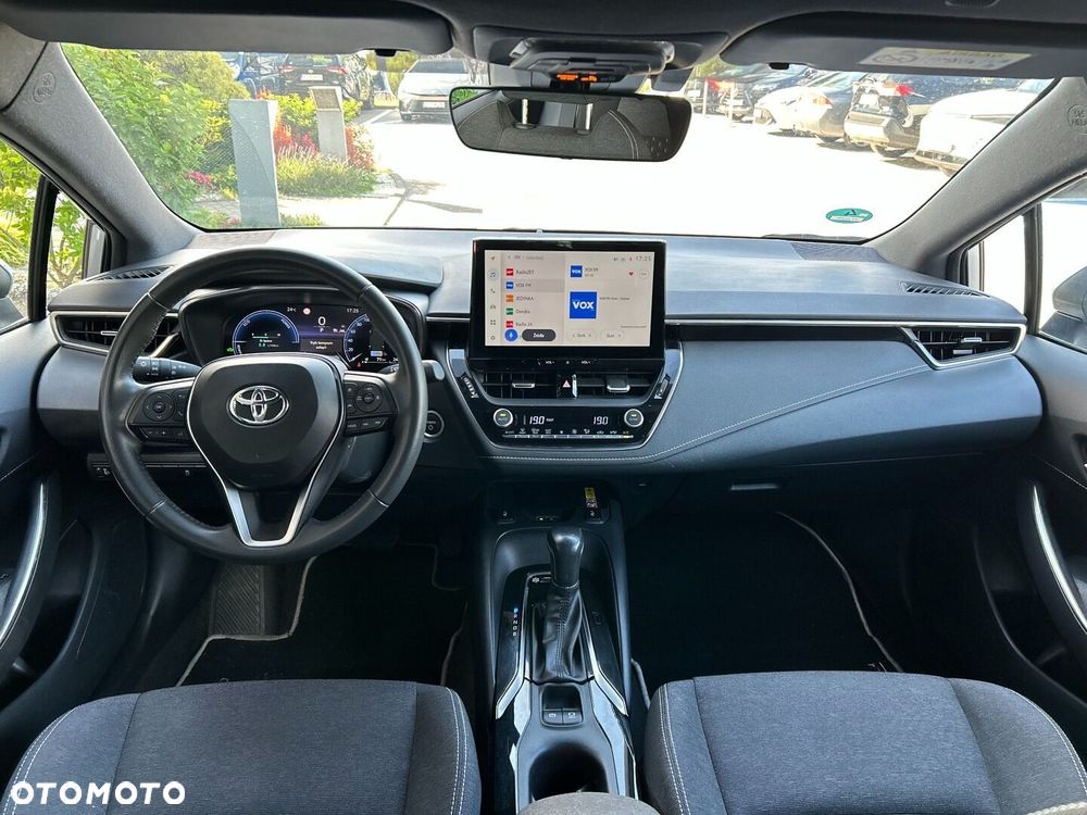 Toyota Corolla 1.8 Hybrid Comfort - 11