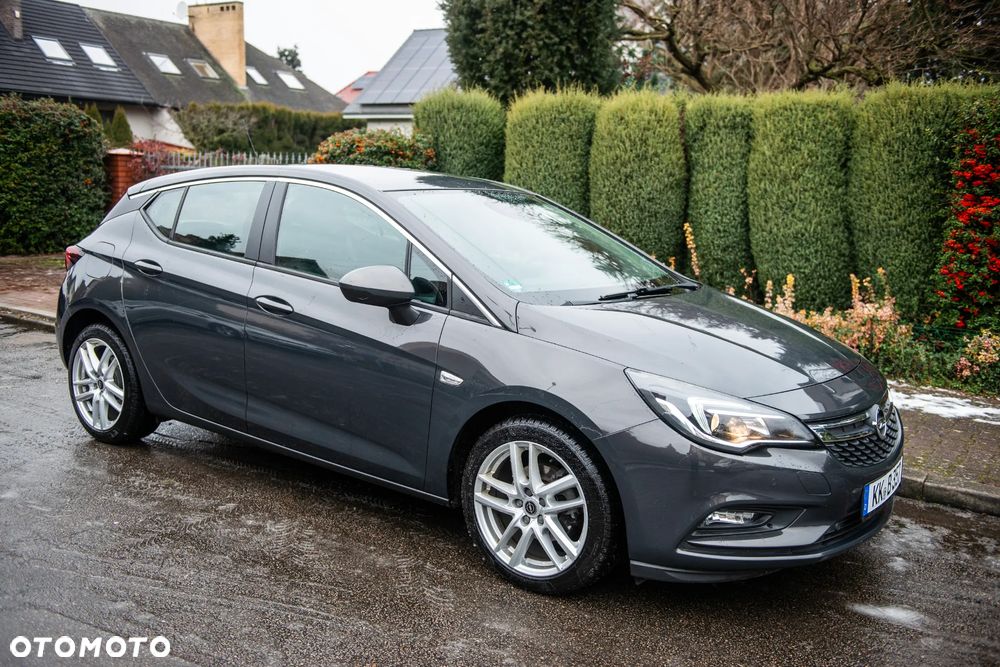 Opel Astra 1.4 Turbo Edition - 11