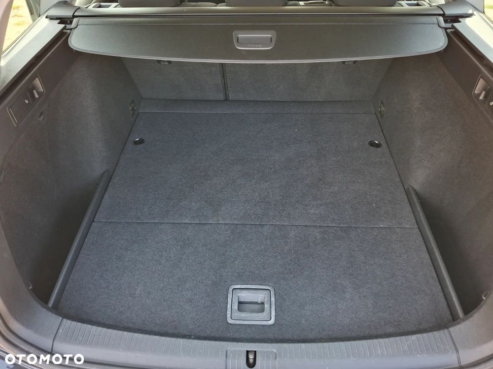 Volkswagen Golf 1.6 TDI BlueMotion Trendline - 14