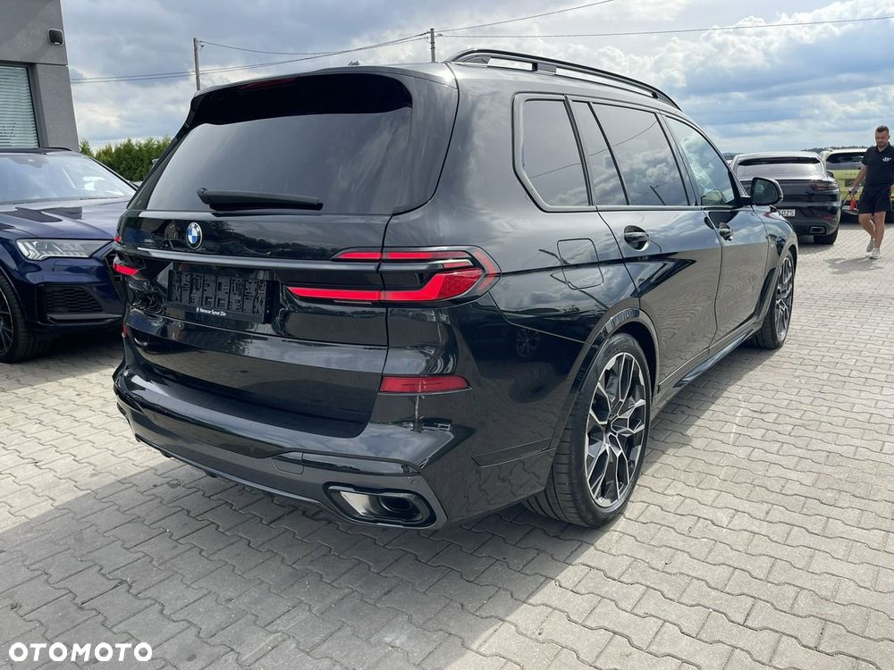 BMW X7 xDrive40d mHEV sport - 4