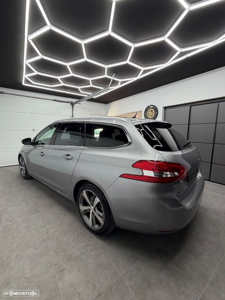 Peugeot 308 SW - 6