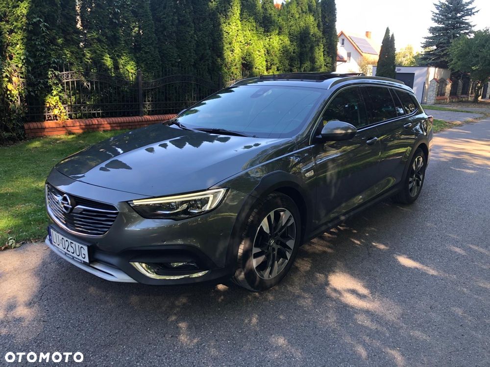 Opel Insignia Country Tourer 2.0 BiTrb D 4x4 Automatik Exclusive - 8
