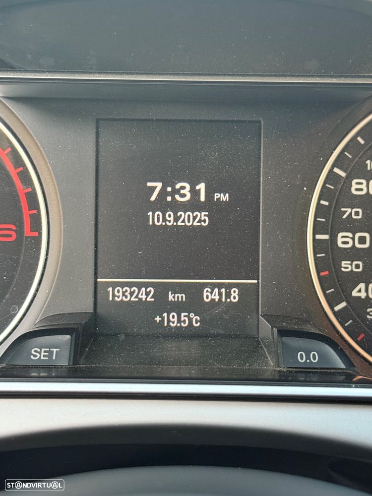 Audi A4 Avant 2.0 TDI Business Line S-line - 10