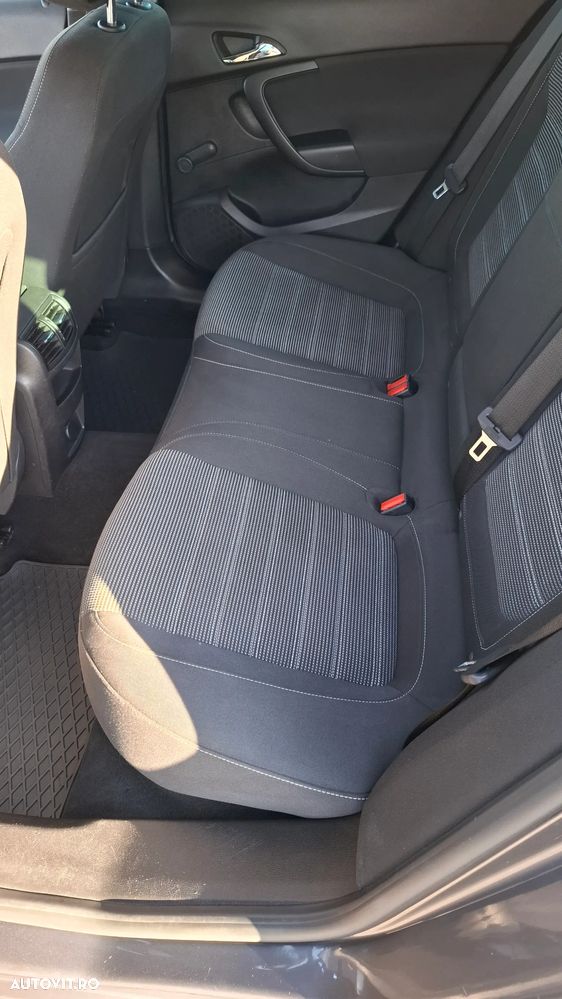 Opel Insignia 2.0 CDTI Sport - 15