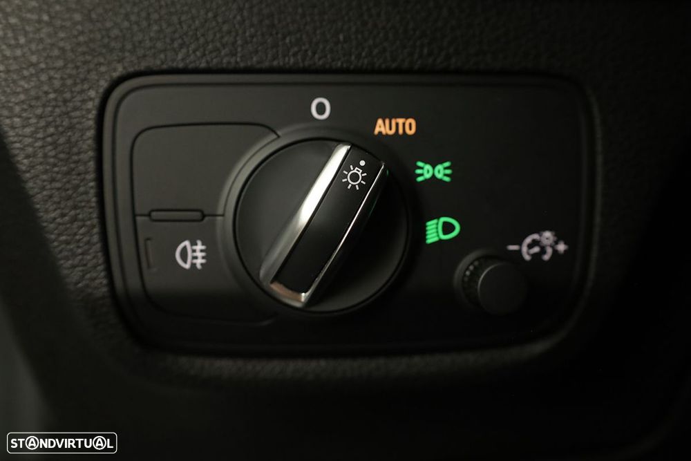 Audi Q2 30 TFSI Advanced - 19