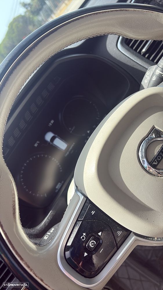 Volvo XC 90 - 6