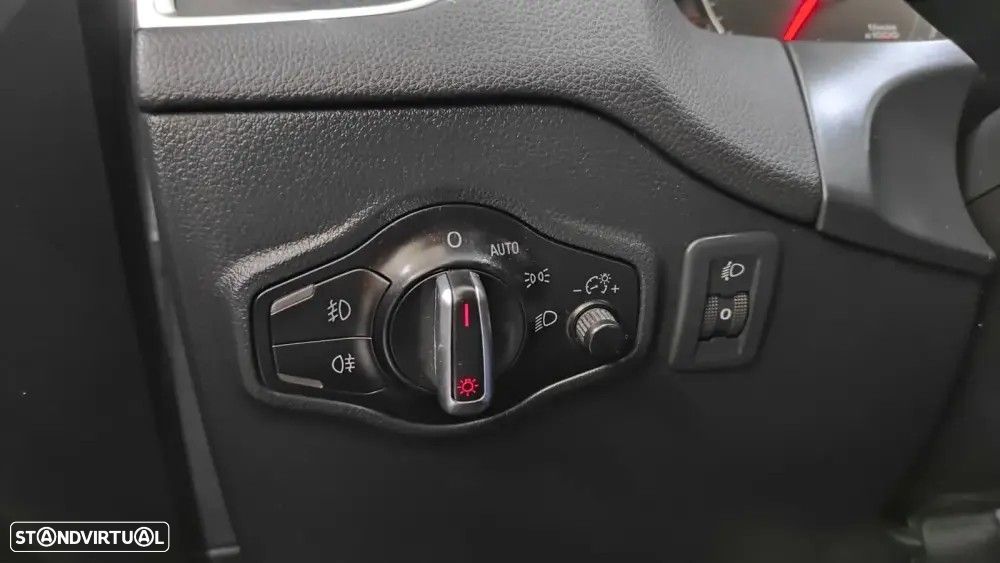 Audi Q5 2.0 TDI Sport - 30