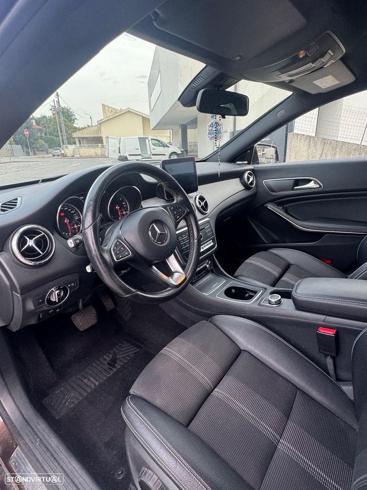 Mercedes-Benz CLA 200 d 7G-DCT Urban - 5
