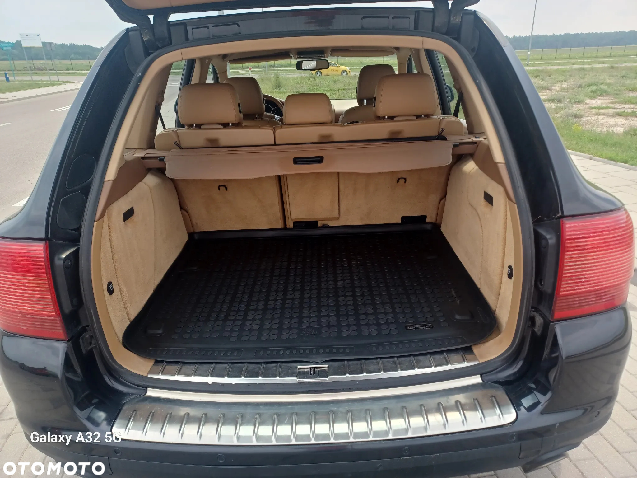 Porsche Cayenne - 5