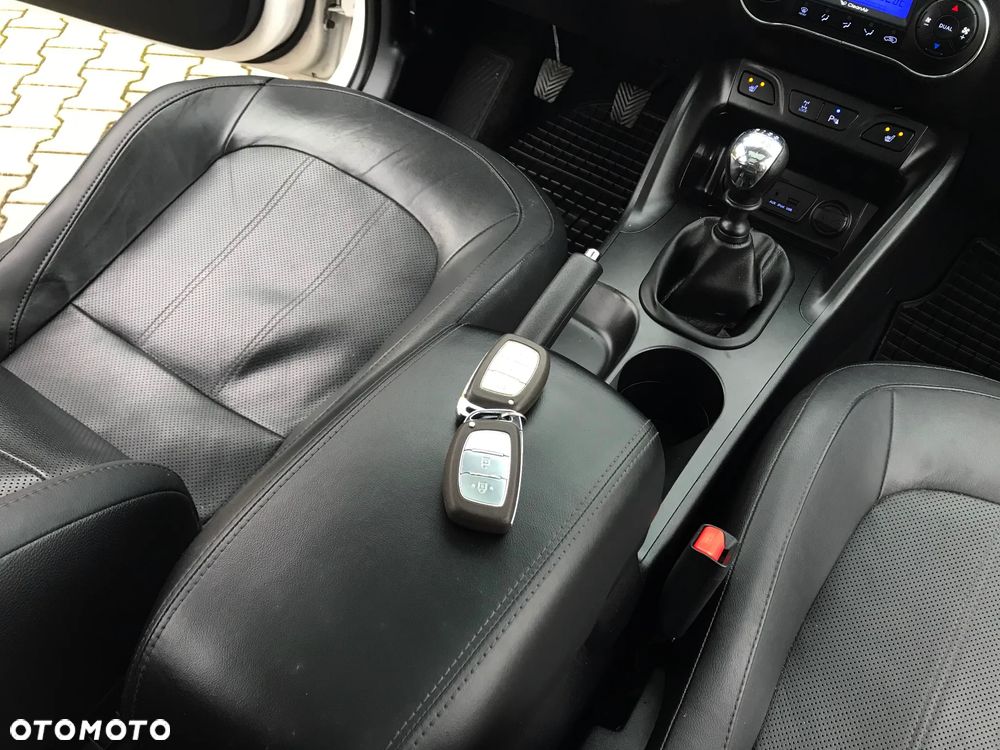 Hyundai ix35 2.0 CRDi 4WD Premium - 35