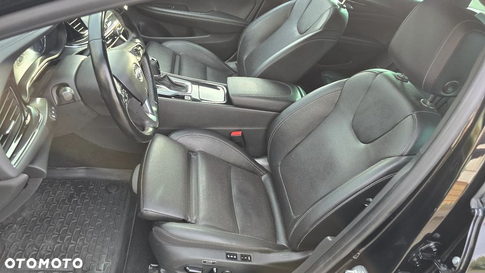 Opel Insignia 2.0 CDTI Ultimate S&S - 28