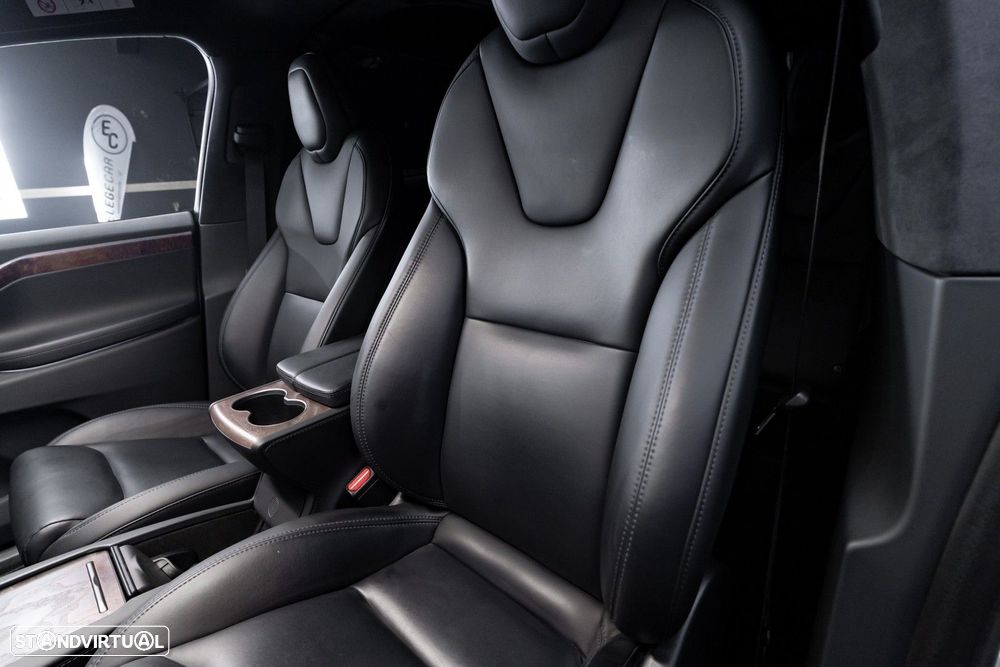 Tesla Model X Long Range - 20
