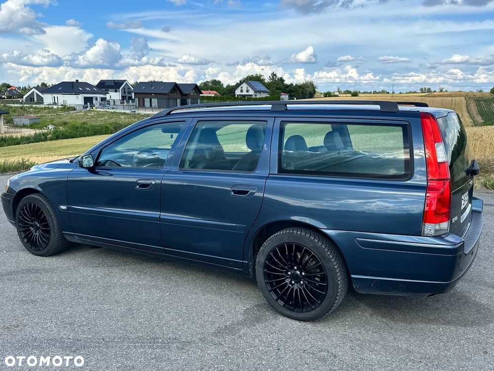 Volvo V70 2.4 Momentum - 10