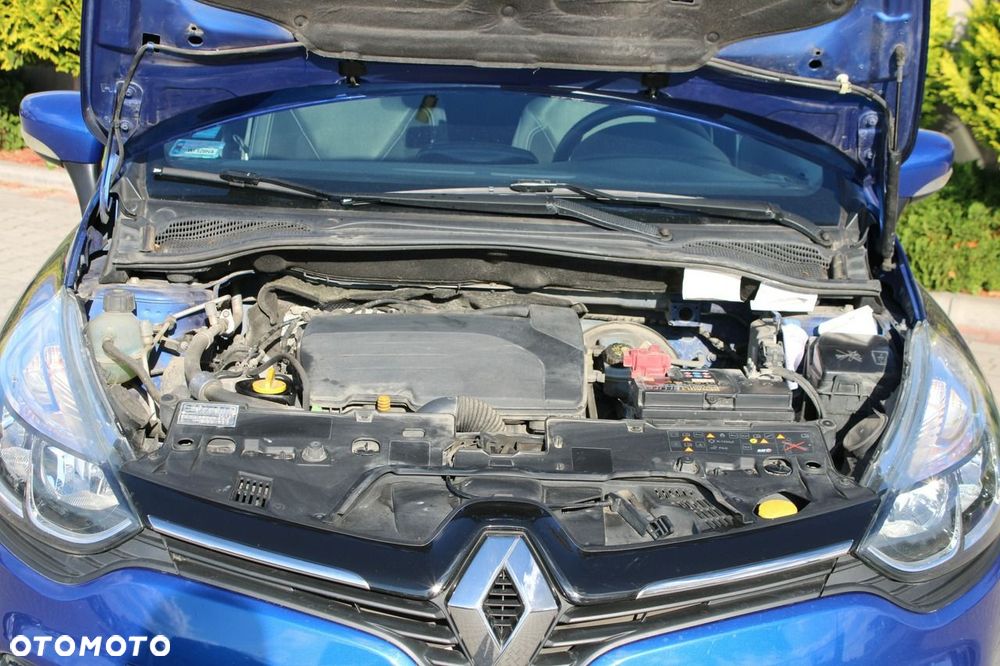 Renault Clio 1.2 16V Life - 37