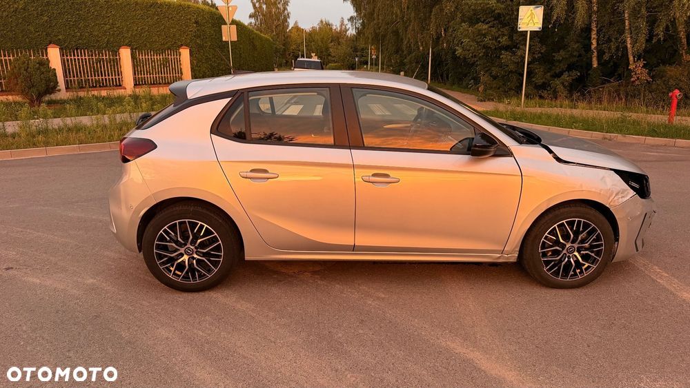 Opel Corsa 1.2 T Edition S&S - 3
