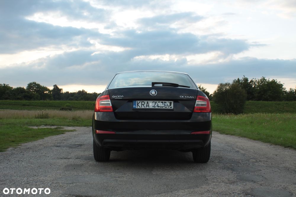 Skoda Octavia 1.6 TDI Ambition - 5