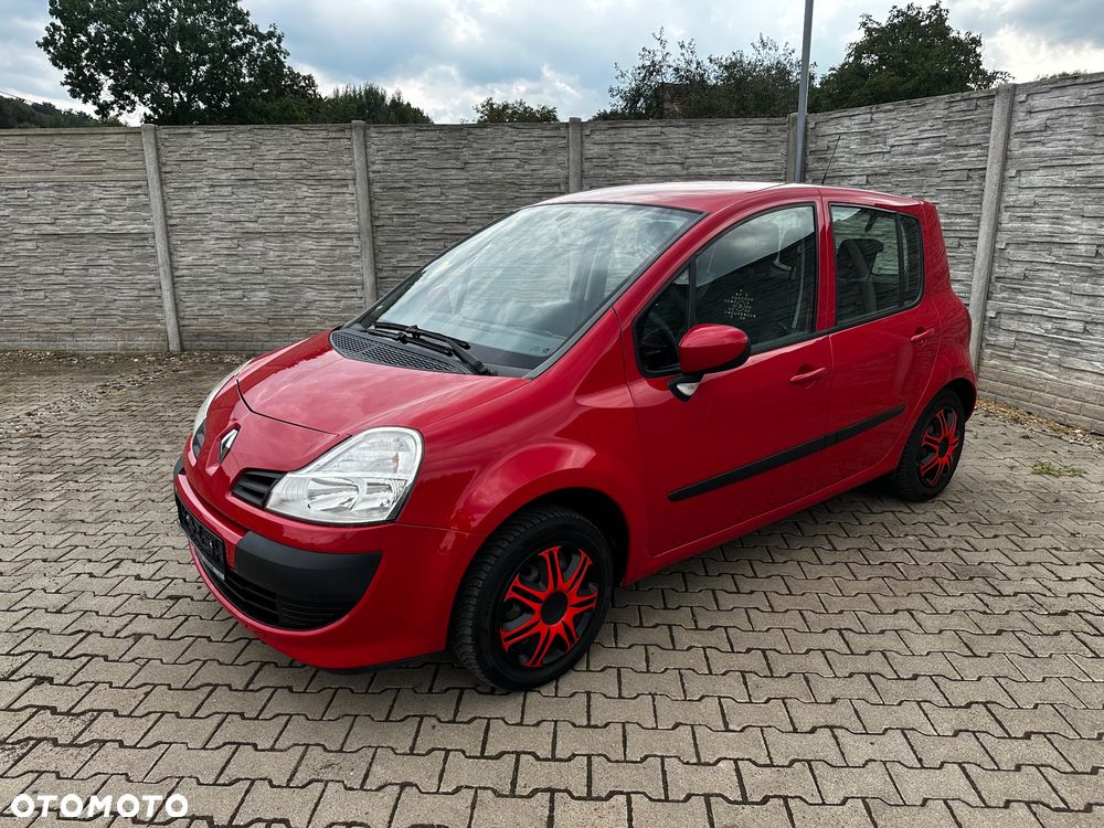 Renault Modus - 1