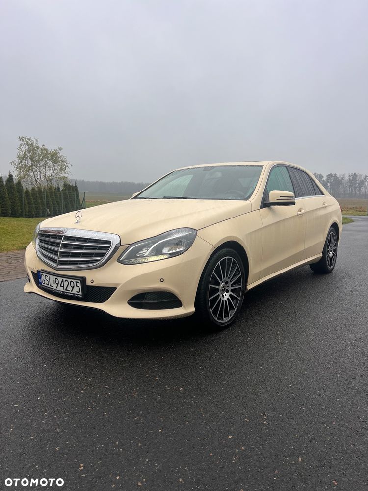Mercedes-Benz Klasa E 200 BlueTEC 7G-TRONIC Elegance - 1