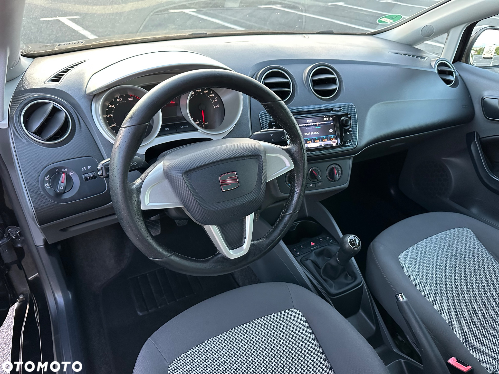 Seat Ibiza SC 1.4 16V Sport - 11
