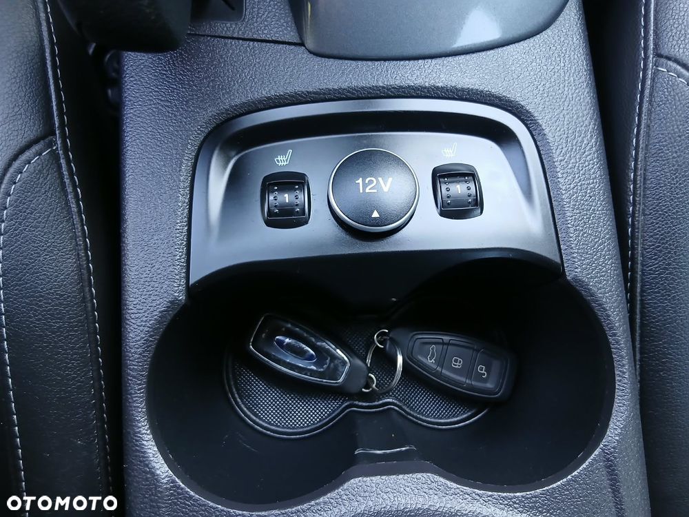 Ford Focus 1.6 Ti-VCT Titanium - 30