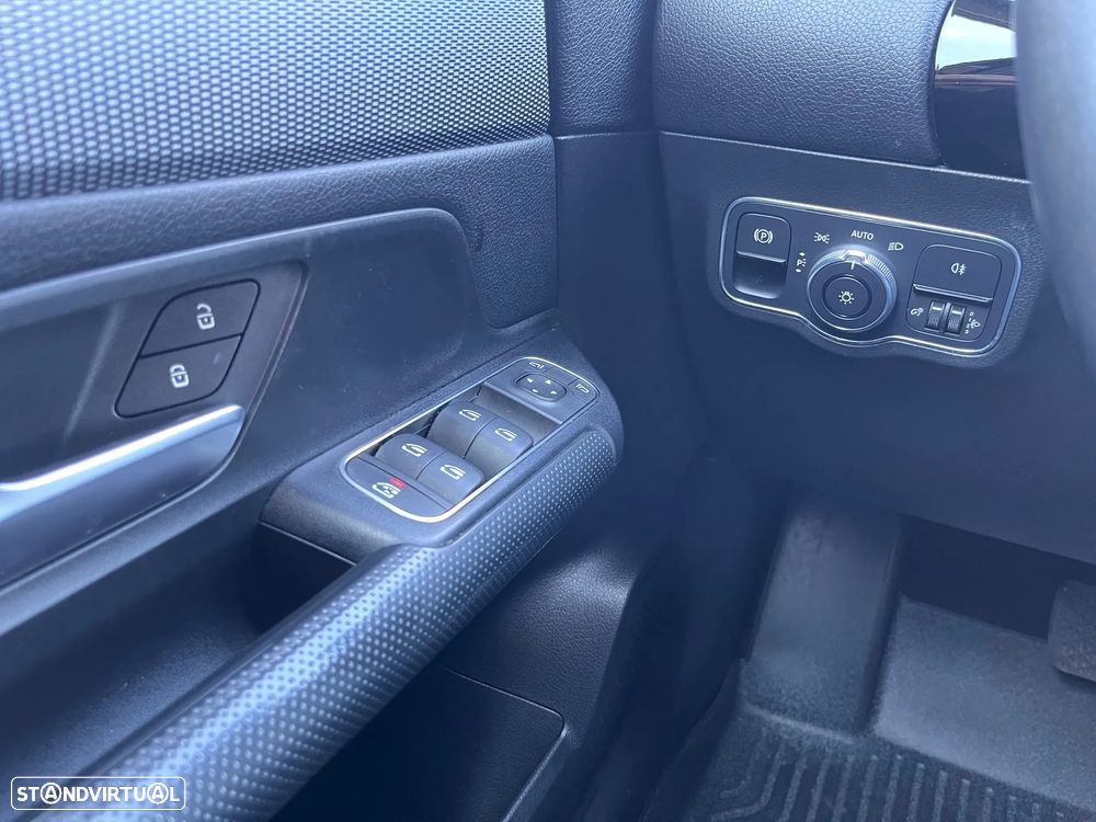 Mercedes-Benz B 180 d 7G-DCT Style - 10