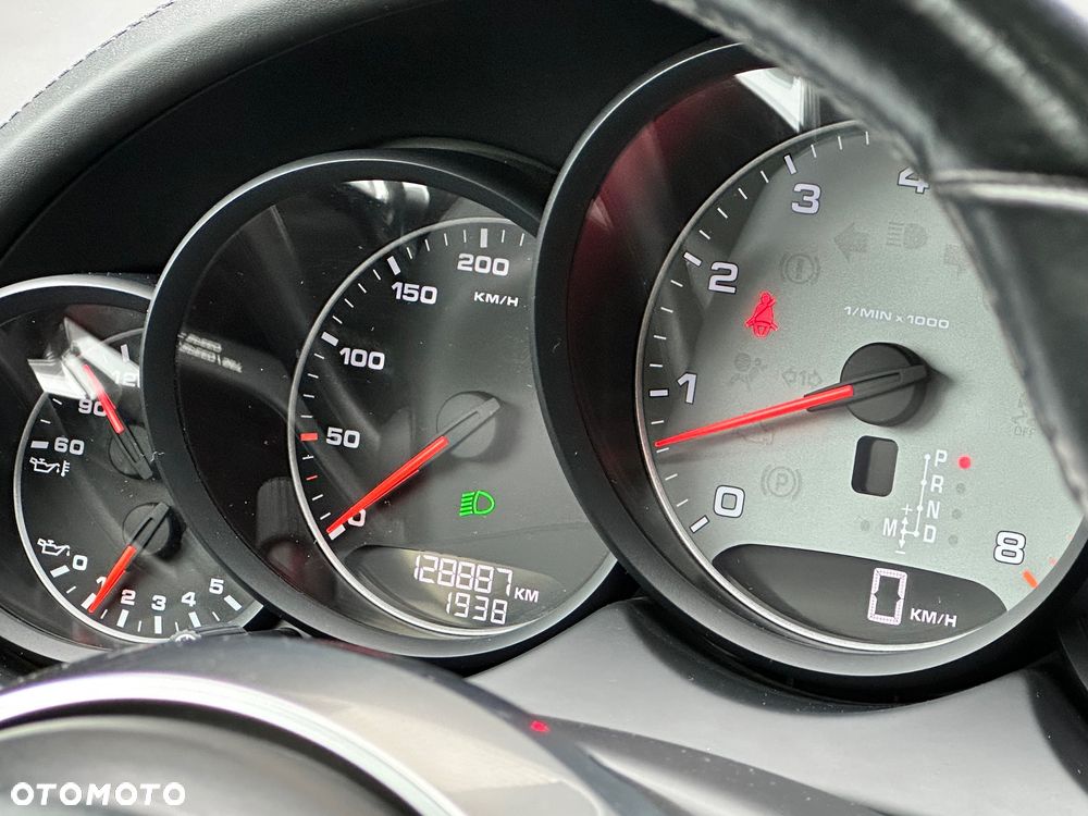 Porsche Cayenne S - 24