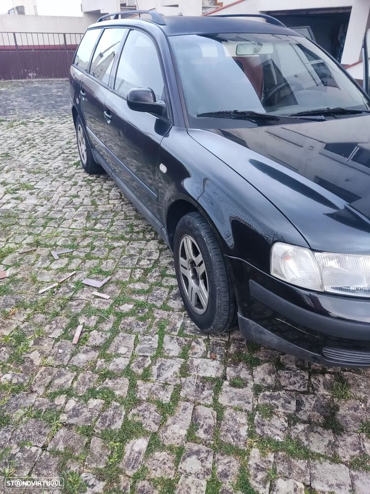 VW Passat Variant 1.9 TDi Confortline - 2