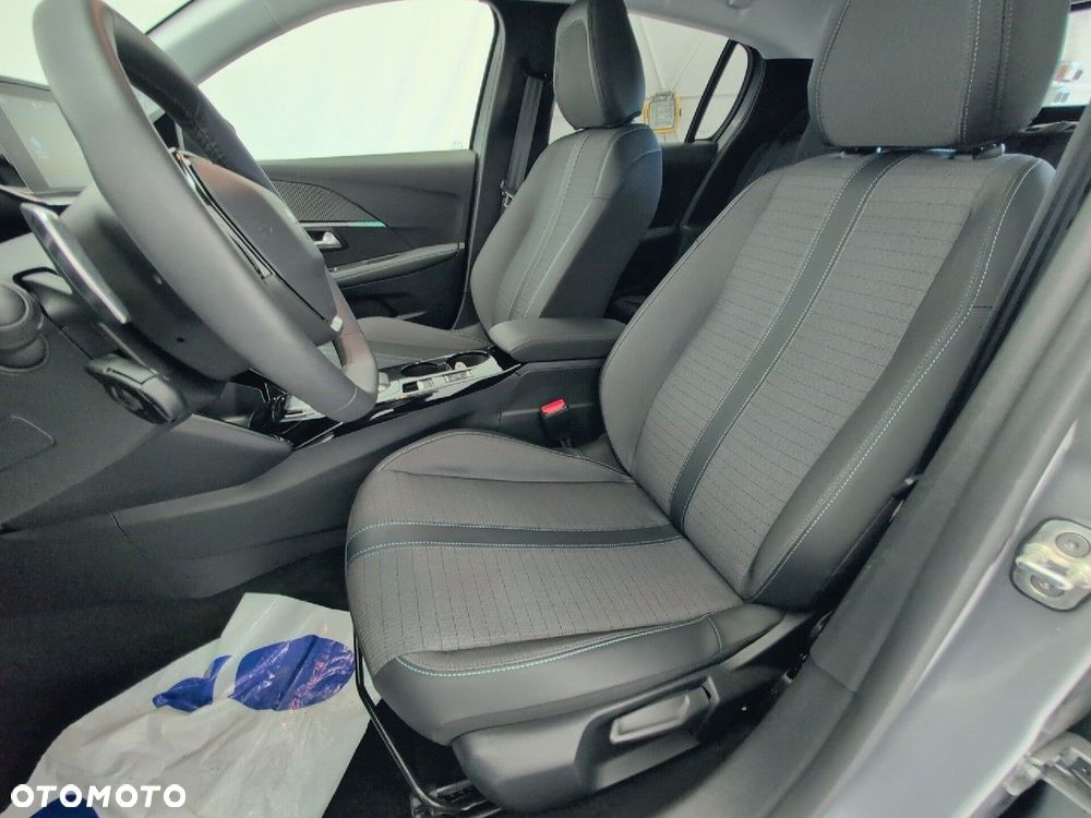 Peugeot 208 1.2 PureTech Allure Pack S&S EAT8 - 28