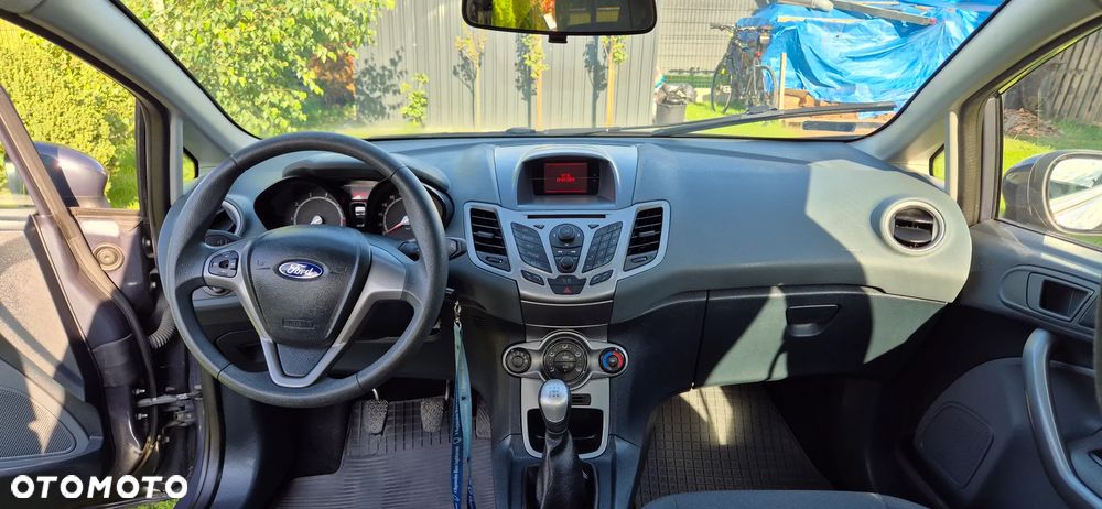 Ford Fiesta 1.4 Trend - 15