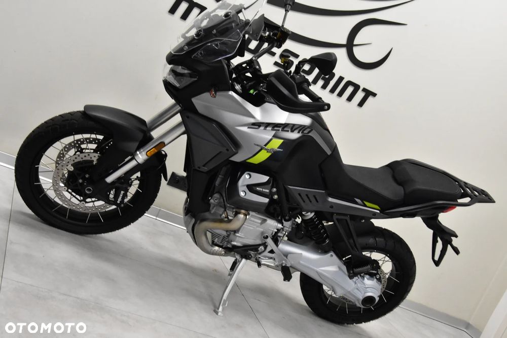 Moto Guzzi Stelvio - 9