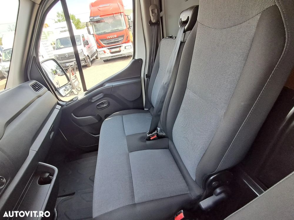 Renault MASTER FURGON 2.3D 136 CP - 25