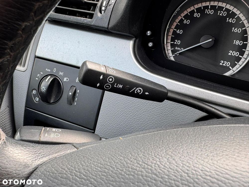 Mercedes-Benz Viano 2.2 CDI kompakt Fun Activity - 14
