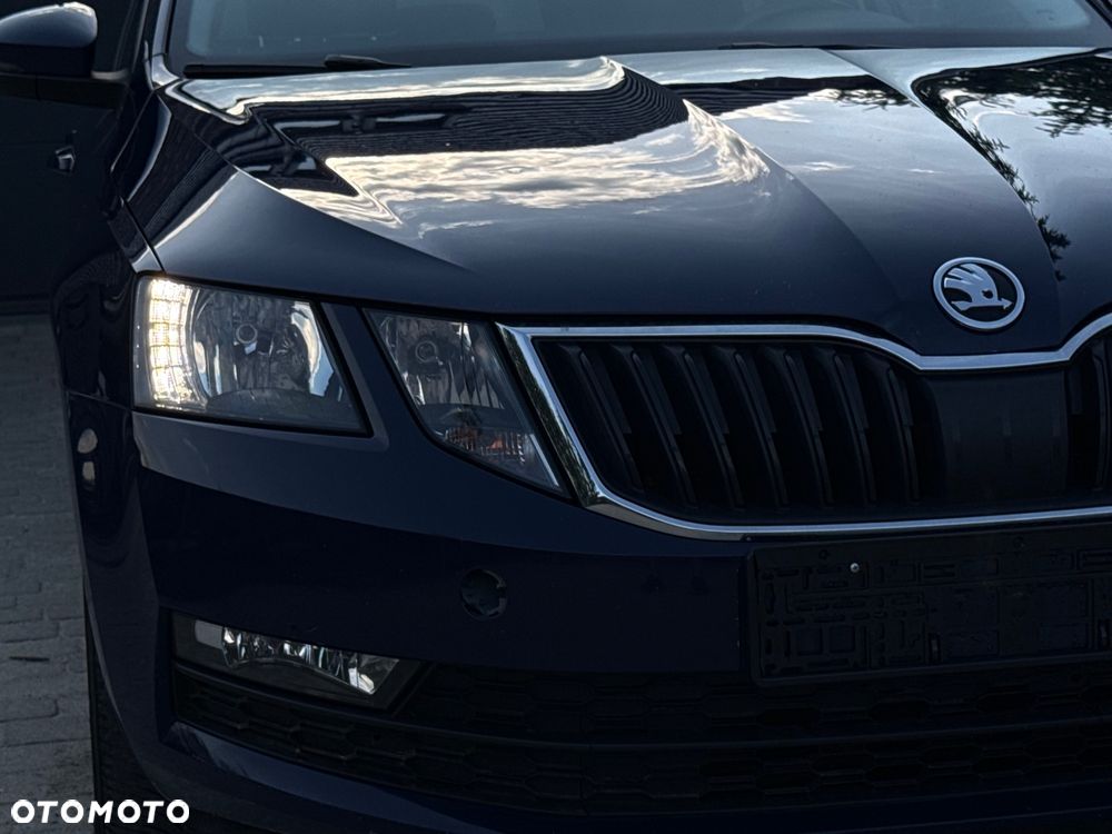 Skoda Octavia 1.6 TDI Style DSG - 14