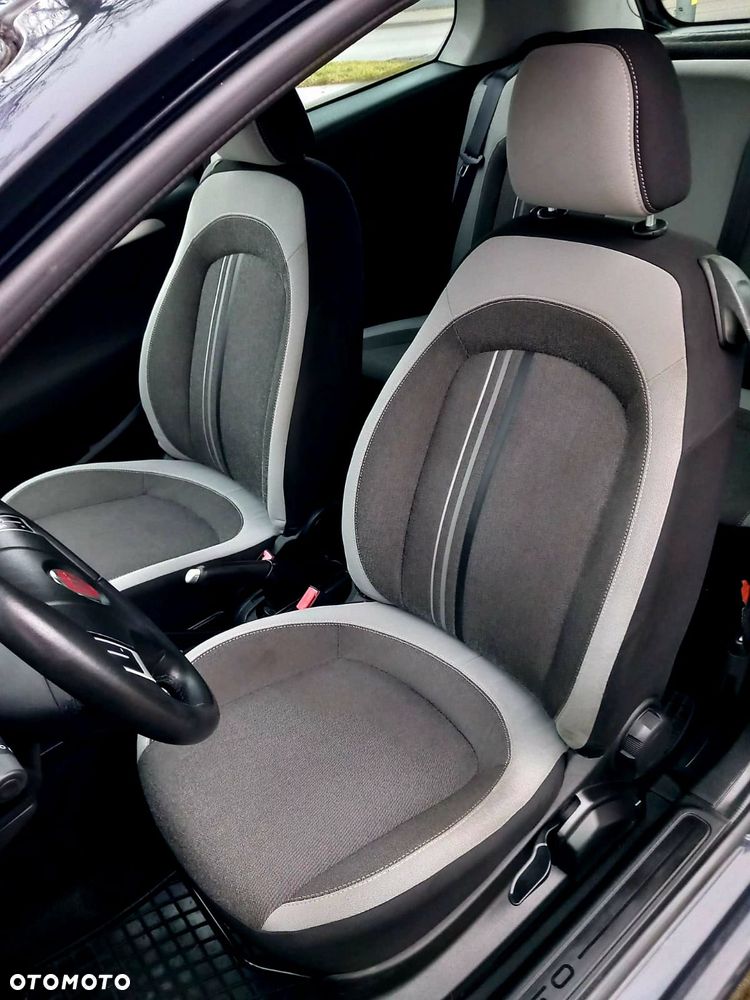 Fiat Punto Evo 1.2 8V Easy - 33