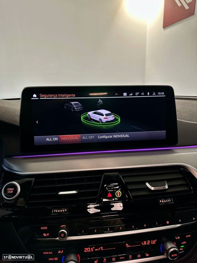 BMW 520 e Pack M - 27