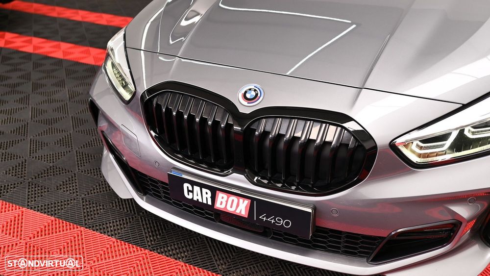 BMW 116 d Pack Desportivo M Auto - 9