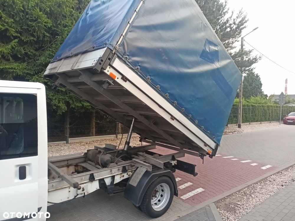Ford Transit - 13
