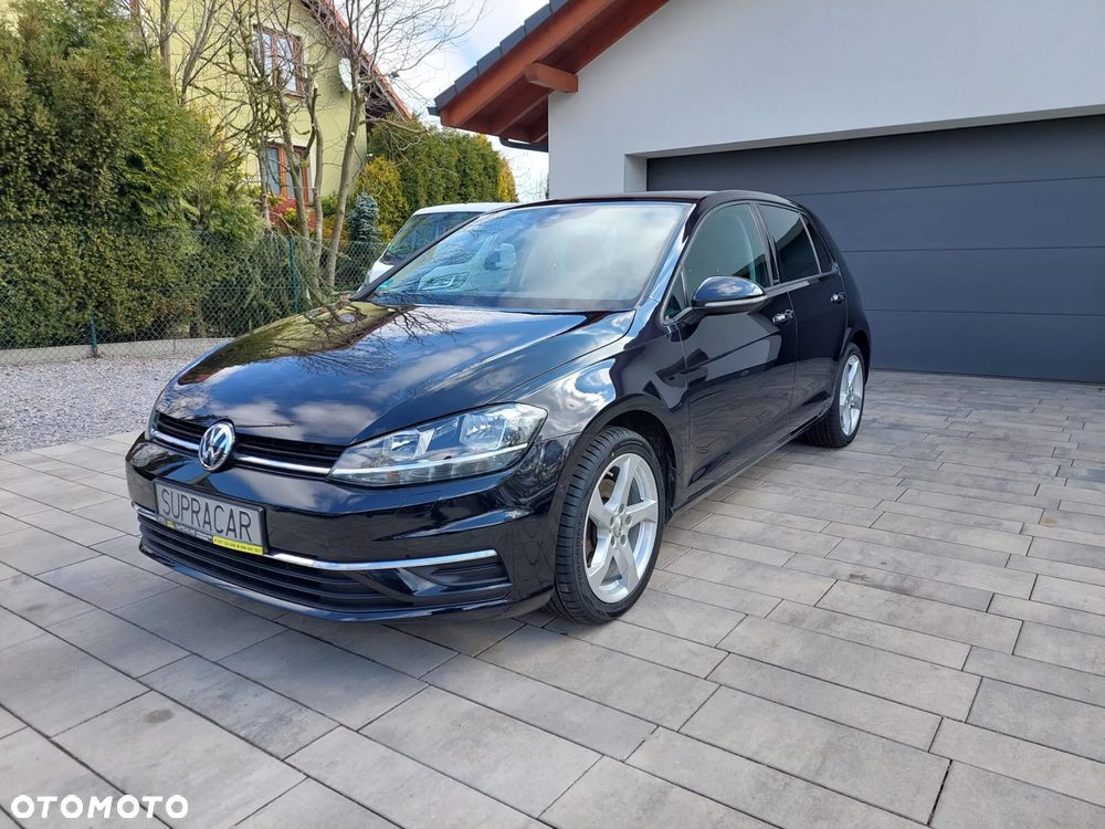 Volkswagen Golf 1.5 TSI BMT Evo IQ Drive - 1