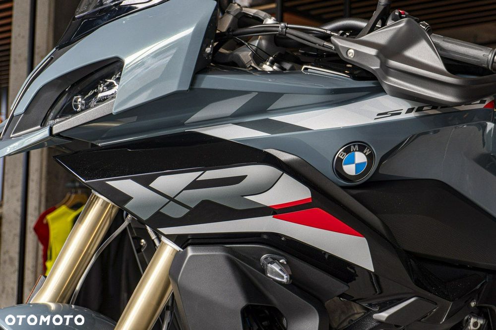 BMW XR - 5