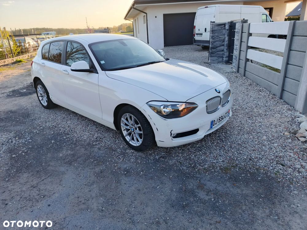 BMW Seria 1 116d Sport Line - 4