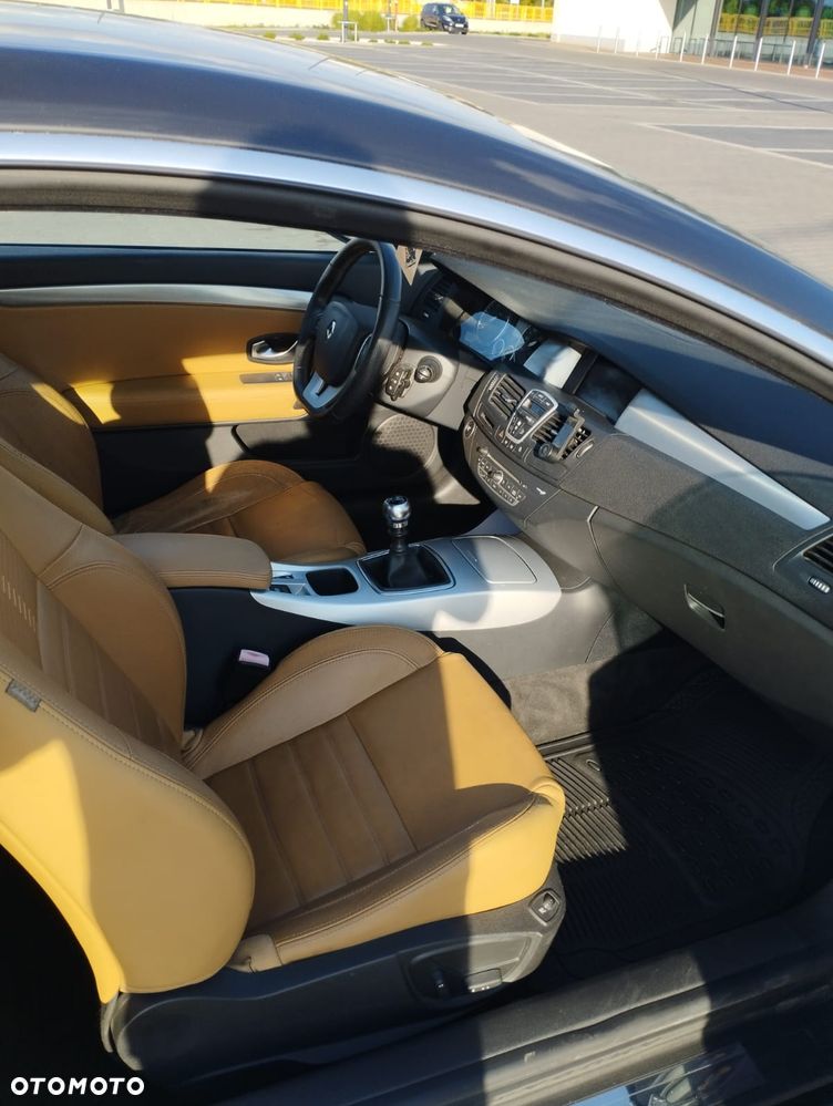 Renault Laguna 2.0 dCi GT - 12