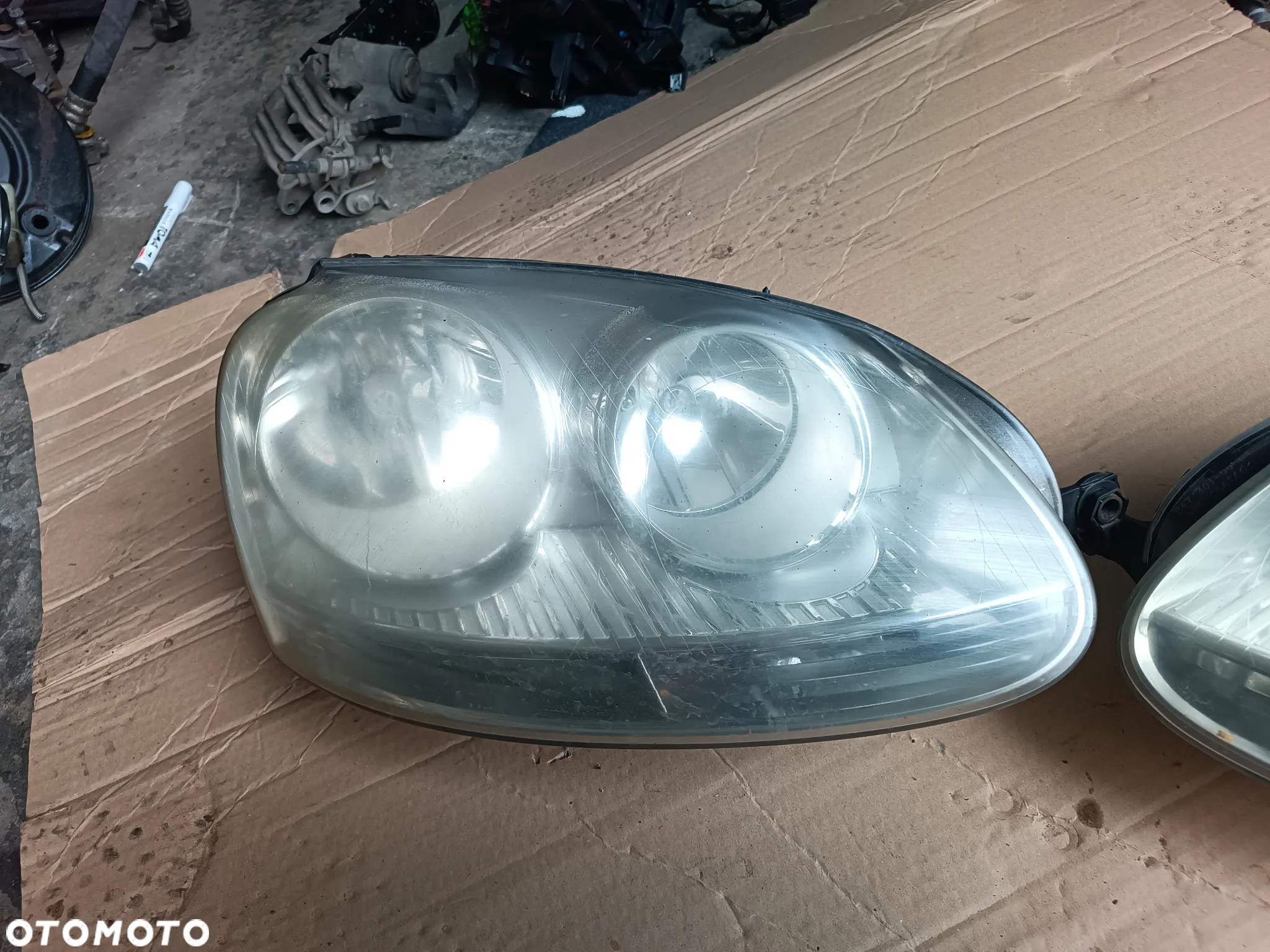 VOLKSWAGEN GOLF V LAMPA PRZEDNIA LEWA PRAWA KOMPLET EUROPA - 3
