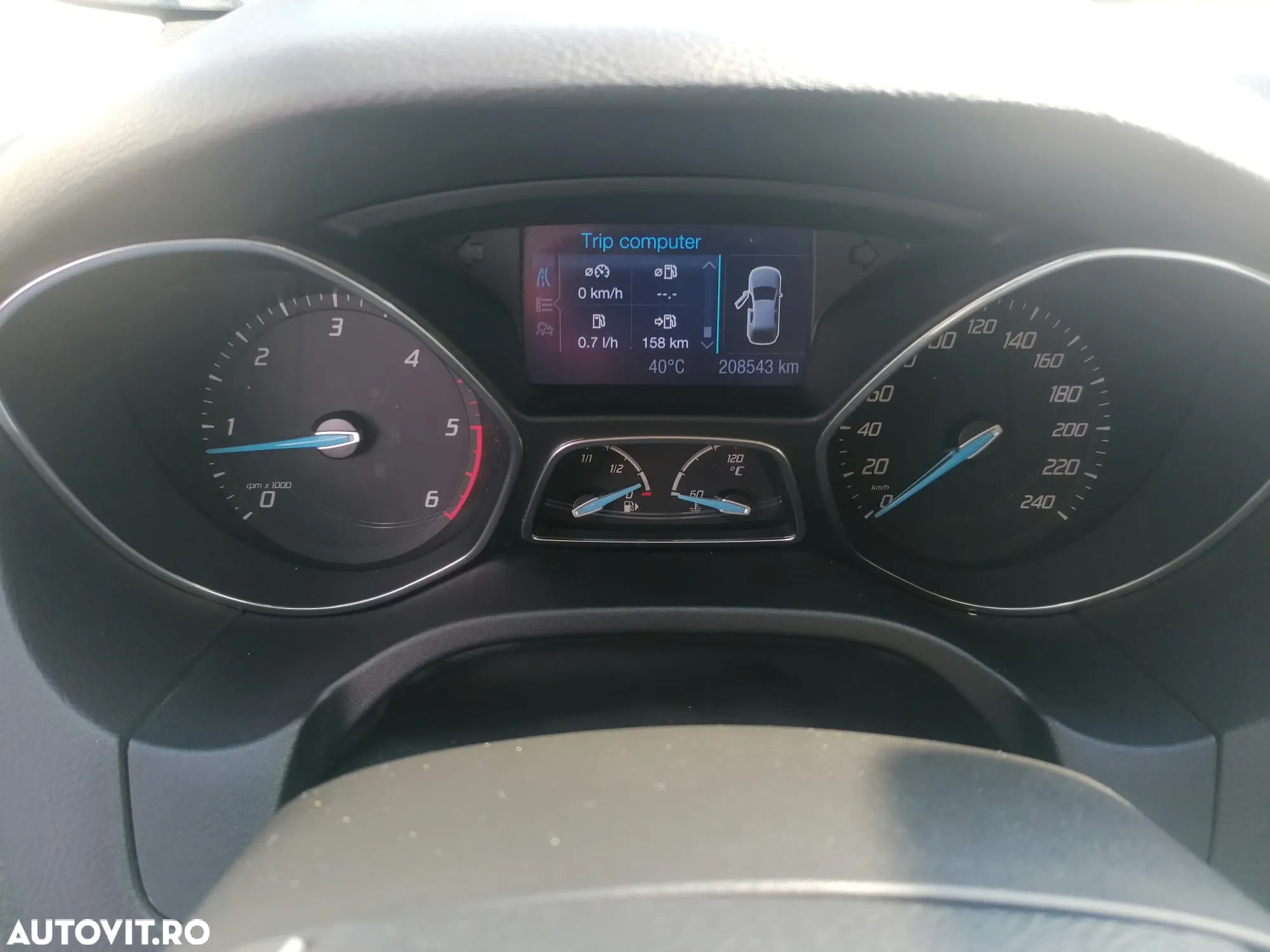 Ford Focus 1.6 TDCi DPF Start-Stopp-System Titanium - 17